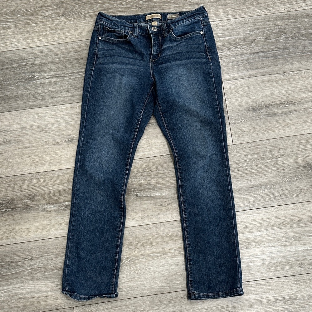 Women's Straight-Leg Jeans in Dark Blue Denim